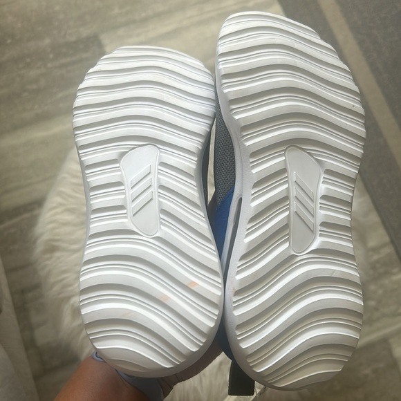 Boy’s Adidas ActiveRide J - Picture 6 of 9